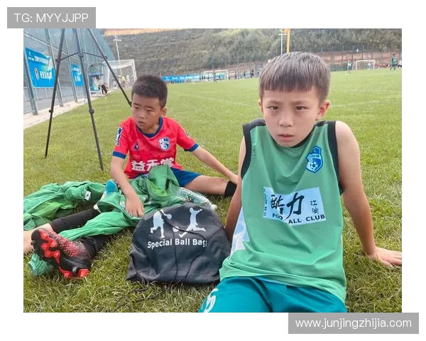 儿时经历疾病磨砺成才的足球明星们的奋斗故事与成长历程 儿时经历疾病磨砺成才的足球明星们的奋斗故事与成长历程