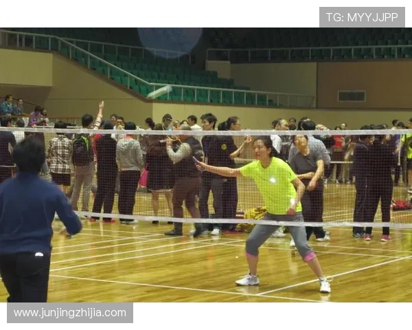 武汉羽毛球队的训练节奏与战术解析深度探讨 武汉羽毛球队的训练节奏与战术解析深度探讨